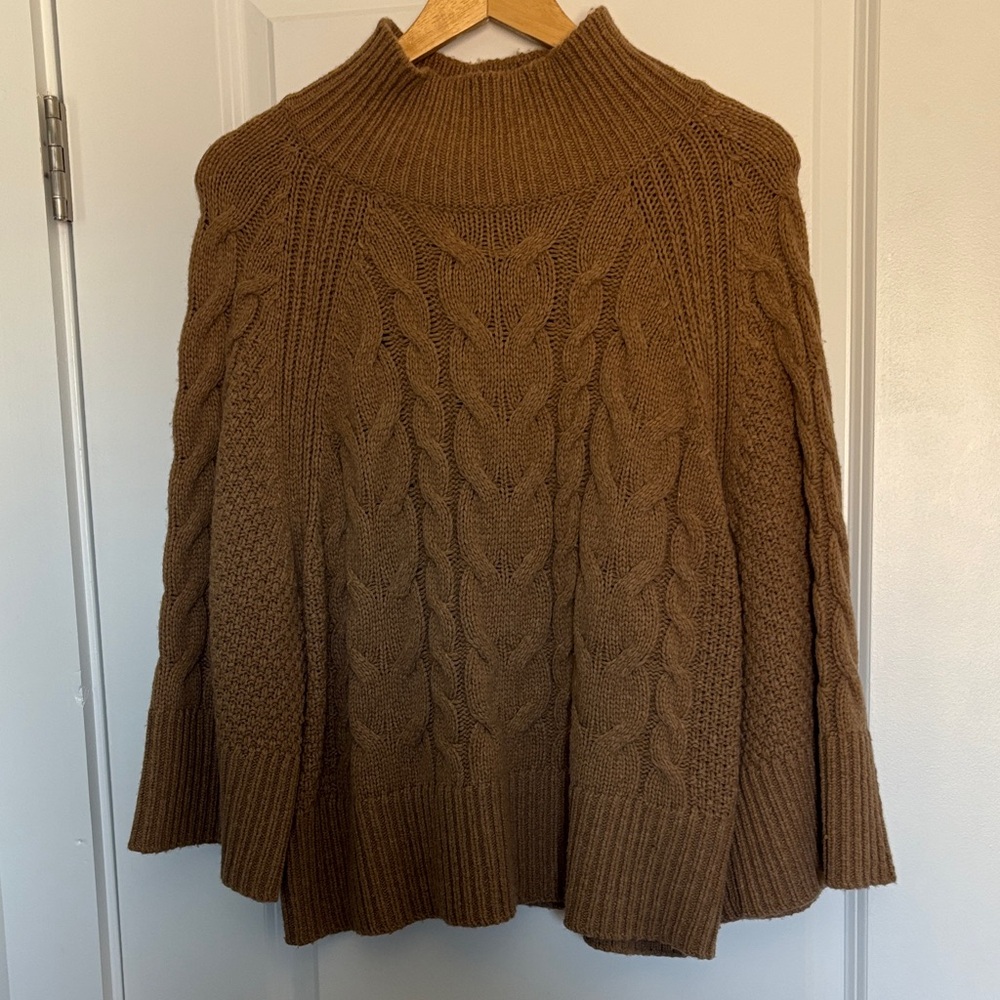 Banana Republic Brown Cable Knit Turtleneck Sweater